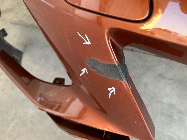 bontott PEUGEOT 3008 SUV Első Lökhárító (Üresen)