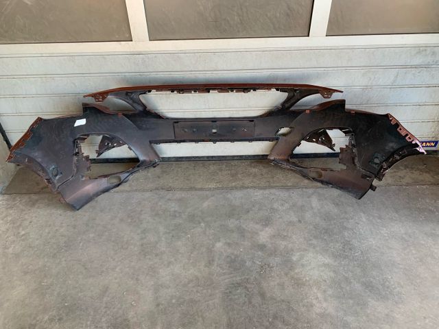 bontott PEUGEOT 3008 SUV Első Lökhárító (Üresen)