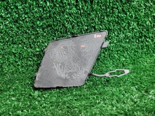 bontott PEUGEOT 3008 SUV Első Vonószem Burkolat