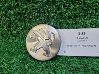 bontott PEUGEOT 3008 SUV Felniközép (1 db)