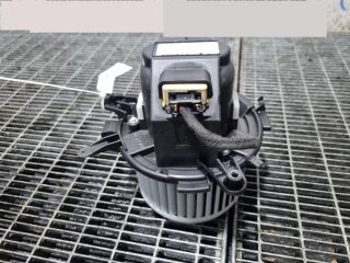 bontott PEUGEOT 3008 SUV Fűtőmotor (Klímás)