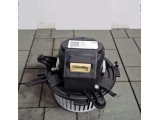 bontott PEUGEOT 3008 SUV Fűtőmotor (Klímás)