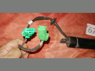 bontott PEUGEOT 3008 SUV Gázrugós Kitámasztó Teleszkóp Csomagtérajtó Jobb