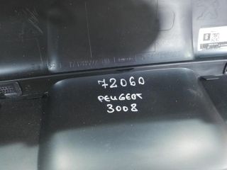 bontott PEUGEOT 3008 SUV Hátsó Lökhárító (Üresen)