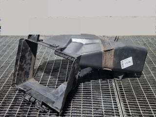 bontott PEUGEOT 3008 SUV Hűtő Légterelő