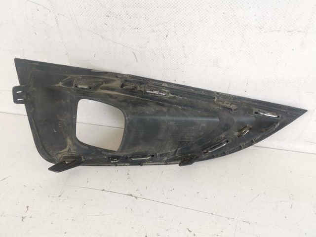 bontott PEUGEOT 3008 SUV Hűtőrács