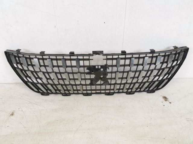 bontott PEUGEOT 3008 SUV Hűtőrács
