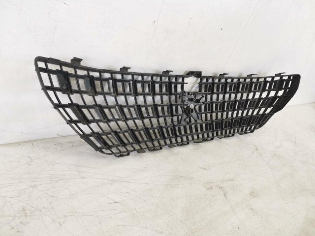bontott PEUGEOT 3008 SUV Hűtőrács