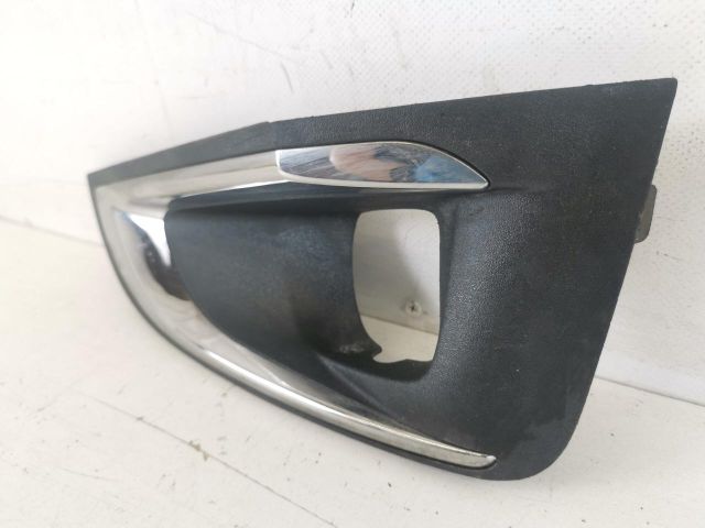 bontott PEUGEOT 3008 SUV Hűtőrács