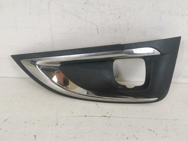 bontott PEUGEOT 3008 SUV Hűtőrács