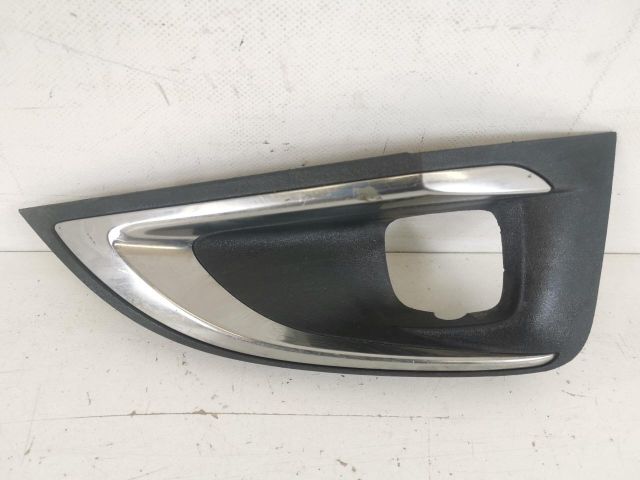 bontott PEUGEOT 3008 SUV Hűtőrács