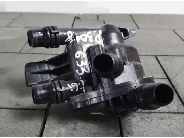 bontott PEUGEOT 3008 SUV Vízpumpa