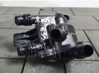 bontott PEUGEOT 3008 SUV Vízpumpa