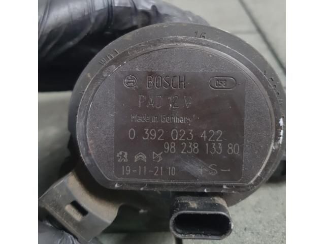 bontott PEUGEOT 3008 SUV Vízpumpa