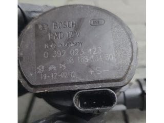 bontott PEUGEOT 3008 SUV Vízpumpa