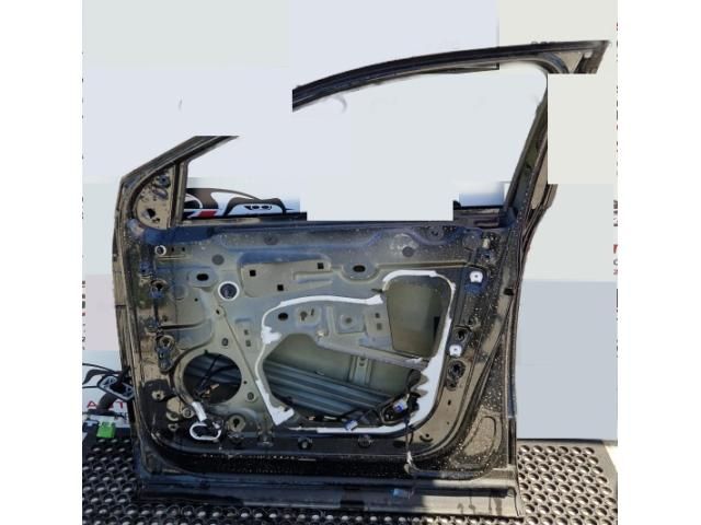 bontott PEUGEOT 3008 SUV Jobb első Ajtó (Üres lemez)