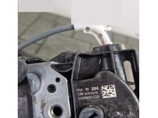 bontott PEUGEOT 3008 SUV Jobb első Ajtózár