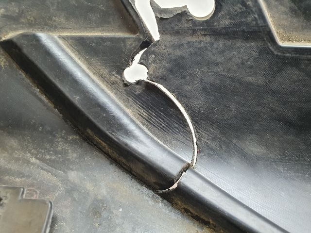 bontott PEUGEOT 3008 SUV Jobb első Lökhárító Sarok