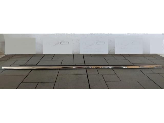 bontott PEUGEOT 3008 SUV Jobb első Vízlehúzó Gumicsík