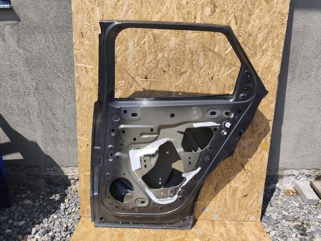 bontott PEUGEOT 3008 SUV Jobb hátsó Ajtó (Üres lemez)