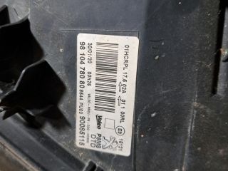 bontott PEUGEOT 3008 SUV Jobb Ledes Fényszóró