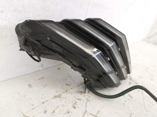 bontott PEUGEOT 3008 SUV Jobb Nappali Menetfény