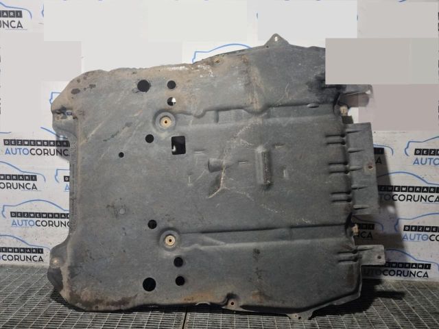 bontott PEUGEOT 3008 SUV Kartervédő