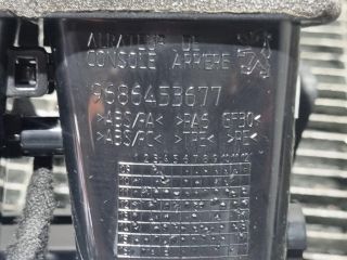 bontott PEUGEOT 3008 SUV Középső Szellőző