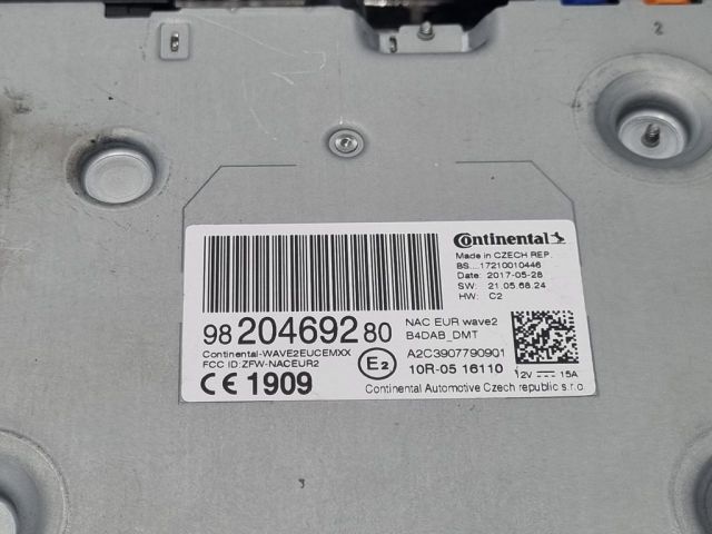 bontott PEUGEOT 3008 SUV Rádió / CD