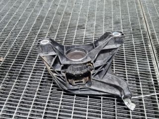 bontott PEUGEOT 3008 SUV Tartó Bak