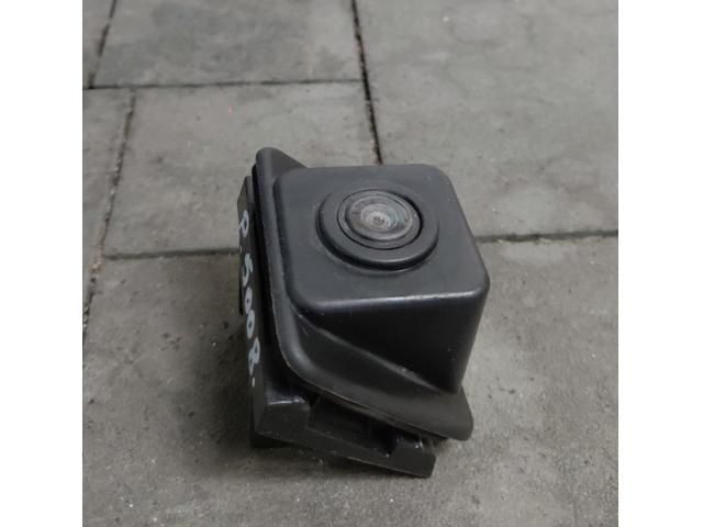 bontott PEUGEOT 3008 SUV Tolatókamera