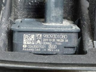 bontott PEUGEOT 3008 SUV Tolatókamera