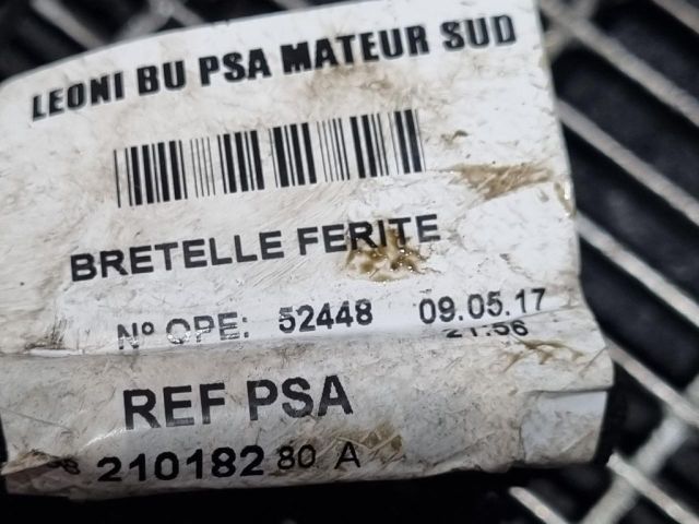 bontott PEUGEOT 3008 SUV Tolatókamera