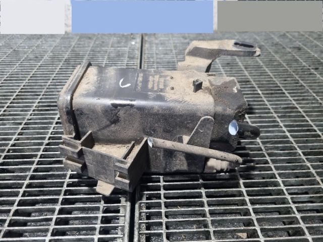 bontott PEUGEOT 3008 SUV Vákum Tartály