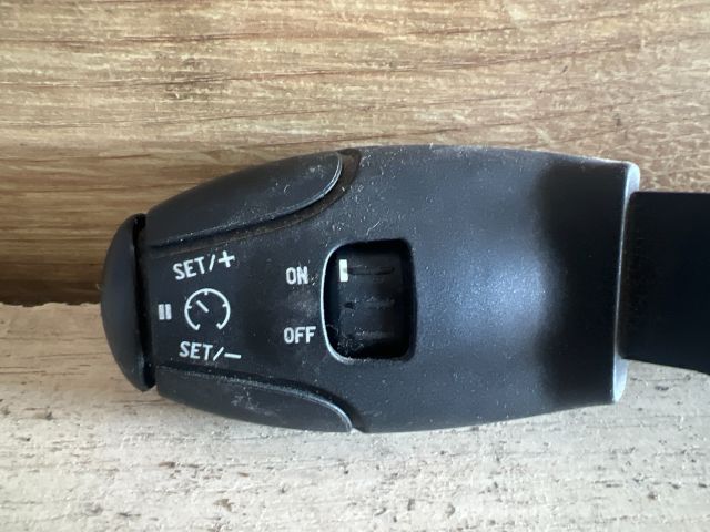 bontott PEUGEOT 3008 Tempomat Kar (Magában)