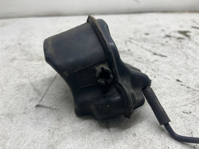 bontott PEUGEOT 3008 Vákum Tartály