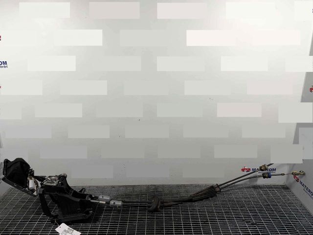 bontott PEUGEOT 3008 Váltógomb