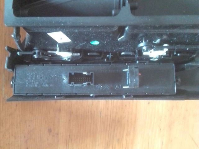 bontott PEUGEOT 3008 Vészvillogó Kapcsoló