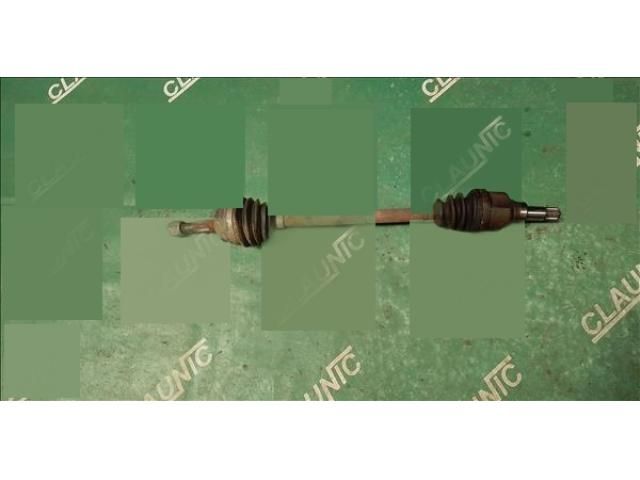 bontott PEUGEOT 301 Bal Féltengely