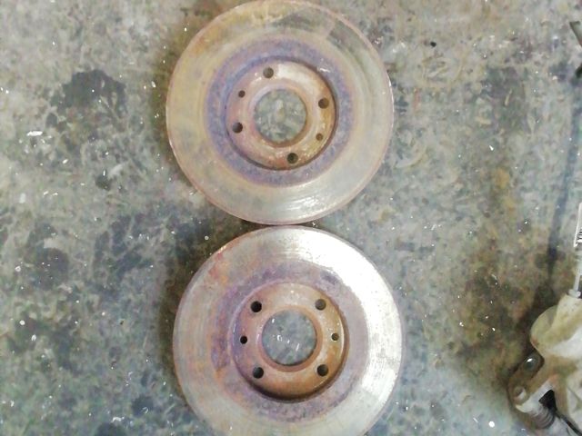 bontott PEUGEOT 301 Első Pár Féktárcsa