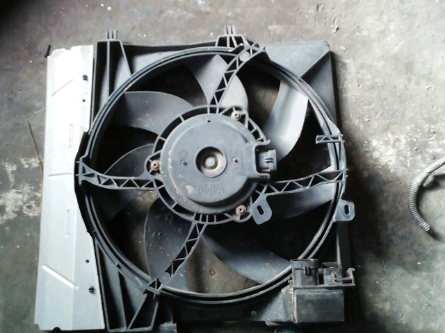 bontott PEUGEOT 301 Hűtőventilátor