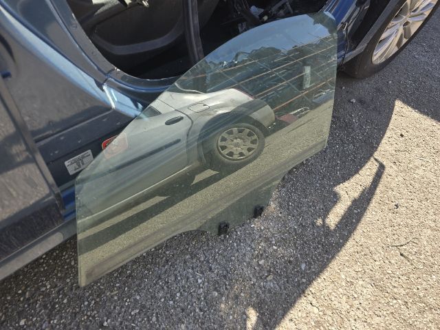 bontott PEUGEOT 301 Bal első Ablak