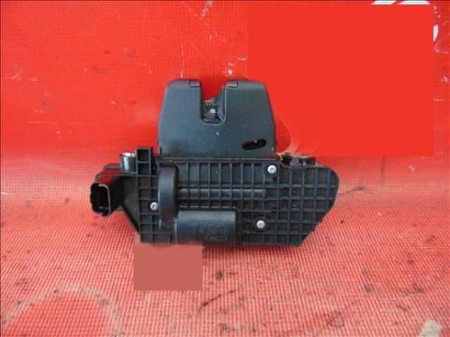 bontott PEUGEOT 301 Csomagtérajtó Zárszerkezet