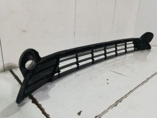 bontott PEUGEOT 301 Első Lökhárító Alsó Középső Díszrács