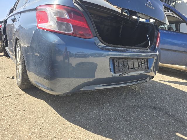 bontott PEUGEOT 301 Hátsó Lökhárító (Részeivel)