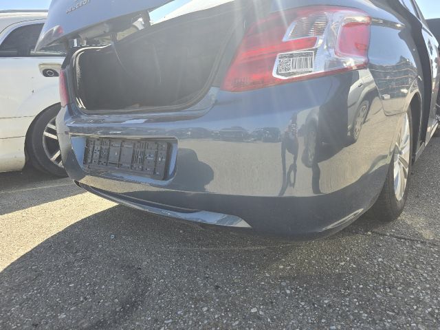 bontott PEUGEOT 301 Hátsó Lökhárító (Részeivel)