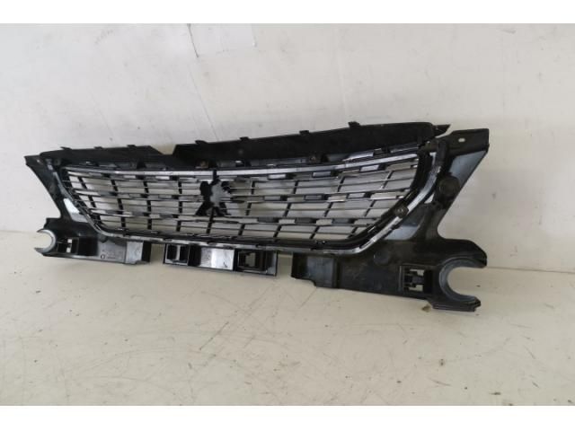 bontott PEUGEOT 301 Hűtőrács