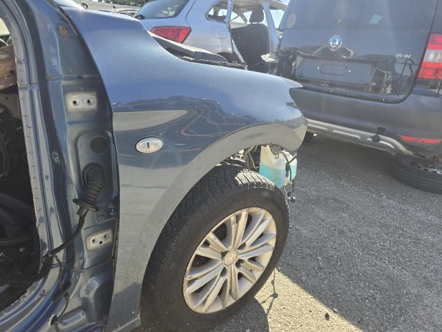 bontott PEUGEOT 301 Jobb első Sárvédő