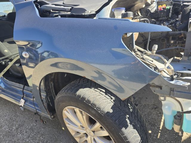 bontott PEUGEOT 301 Jobb első Sárvédő