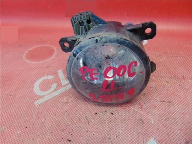 bontott PEUGEOT 301 Jobb Ködfényszóró